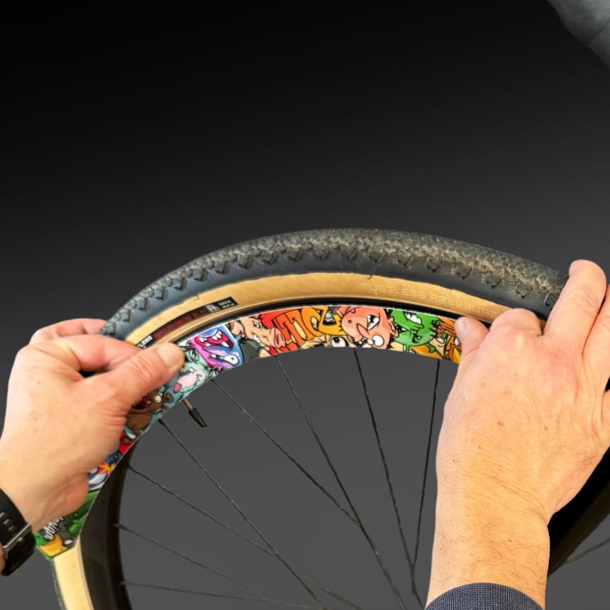 Felgenaufkleber (Profi-Montage)