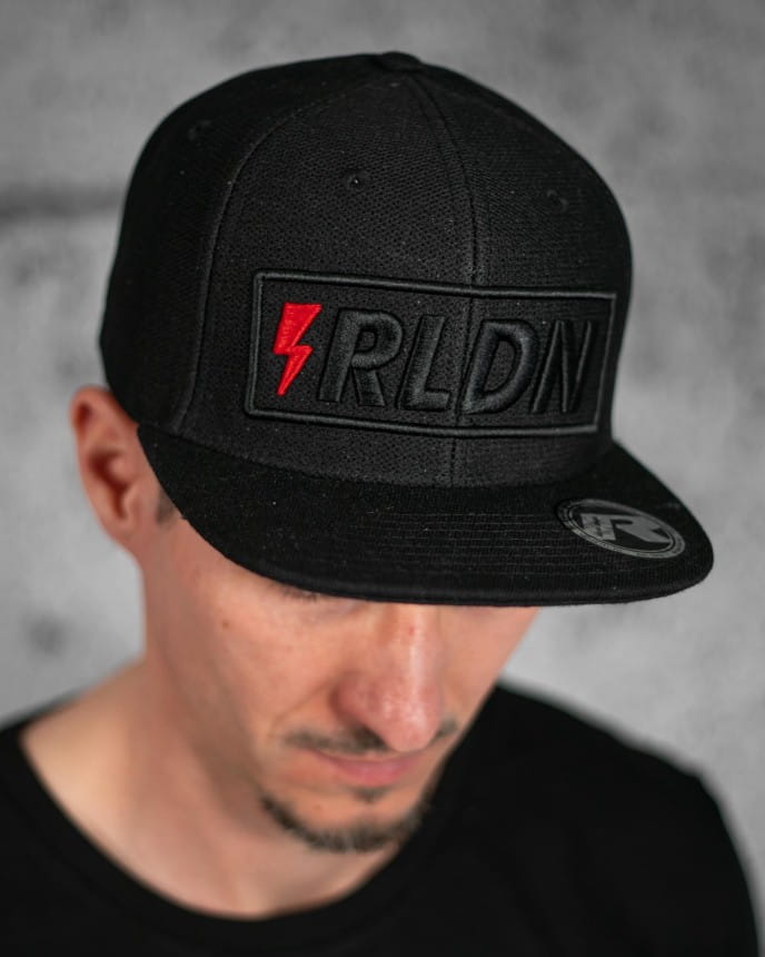 the cro:wn dark knight